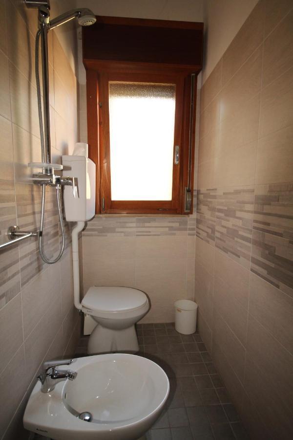 Hotel Zen Lignano Sabbiadoro Luaran gambar