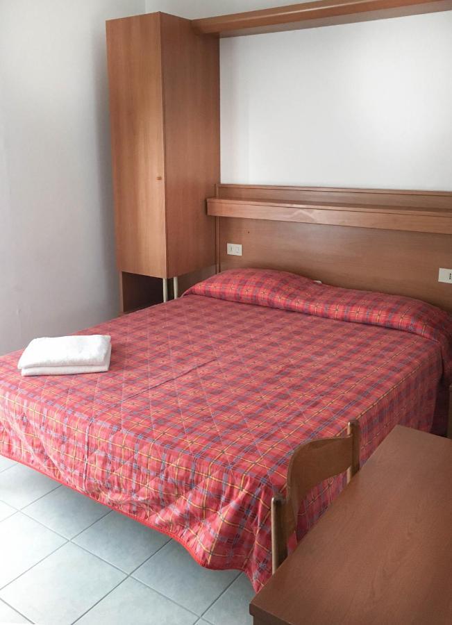Hotel Zen Lignano Sabbiadoro Luaran gambar
